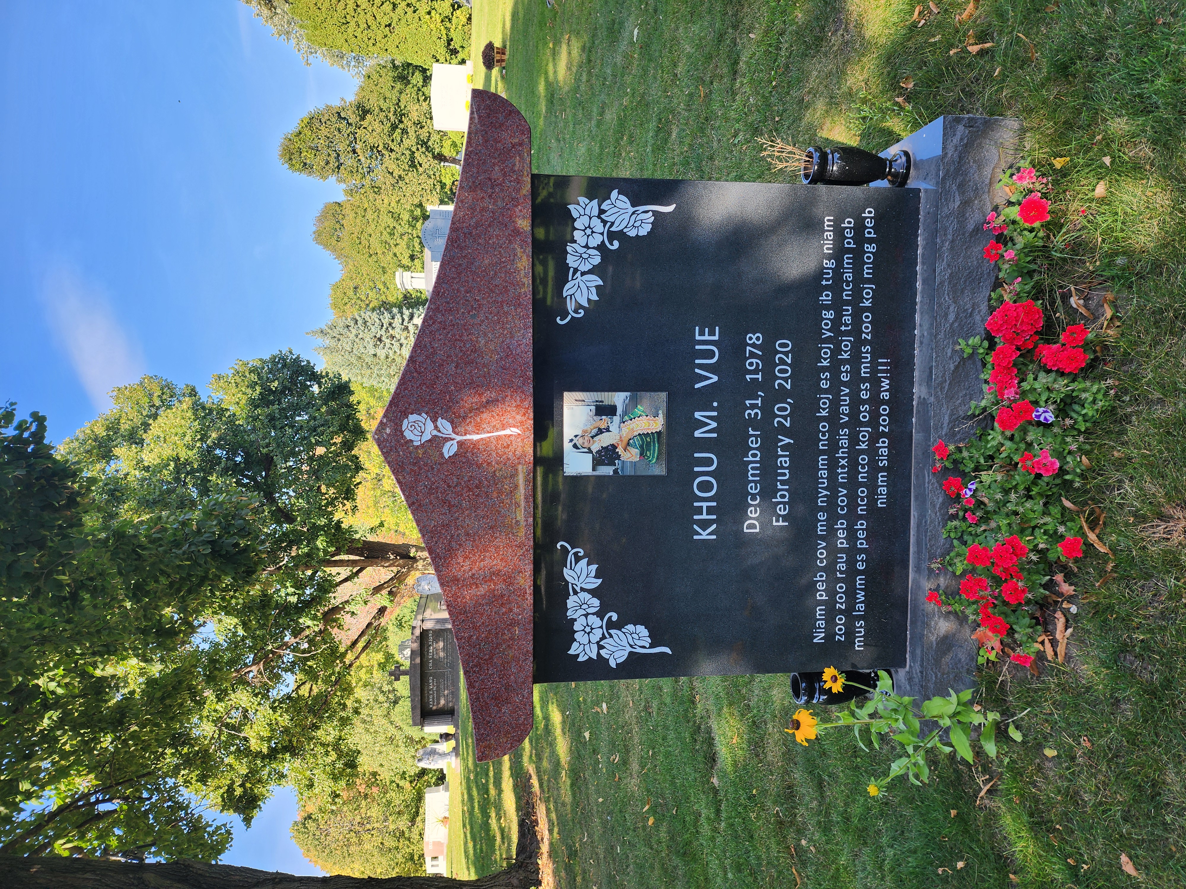 Eternal 1 Monuments memorial #111