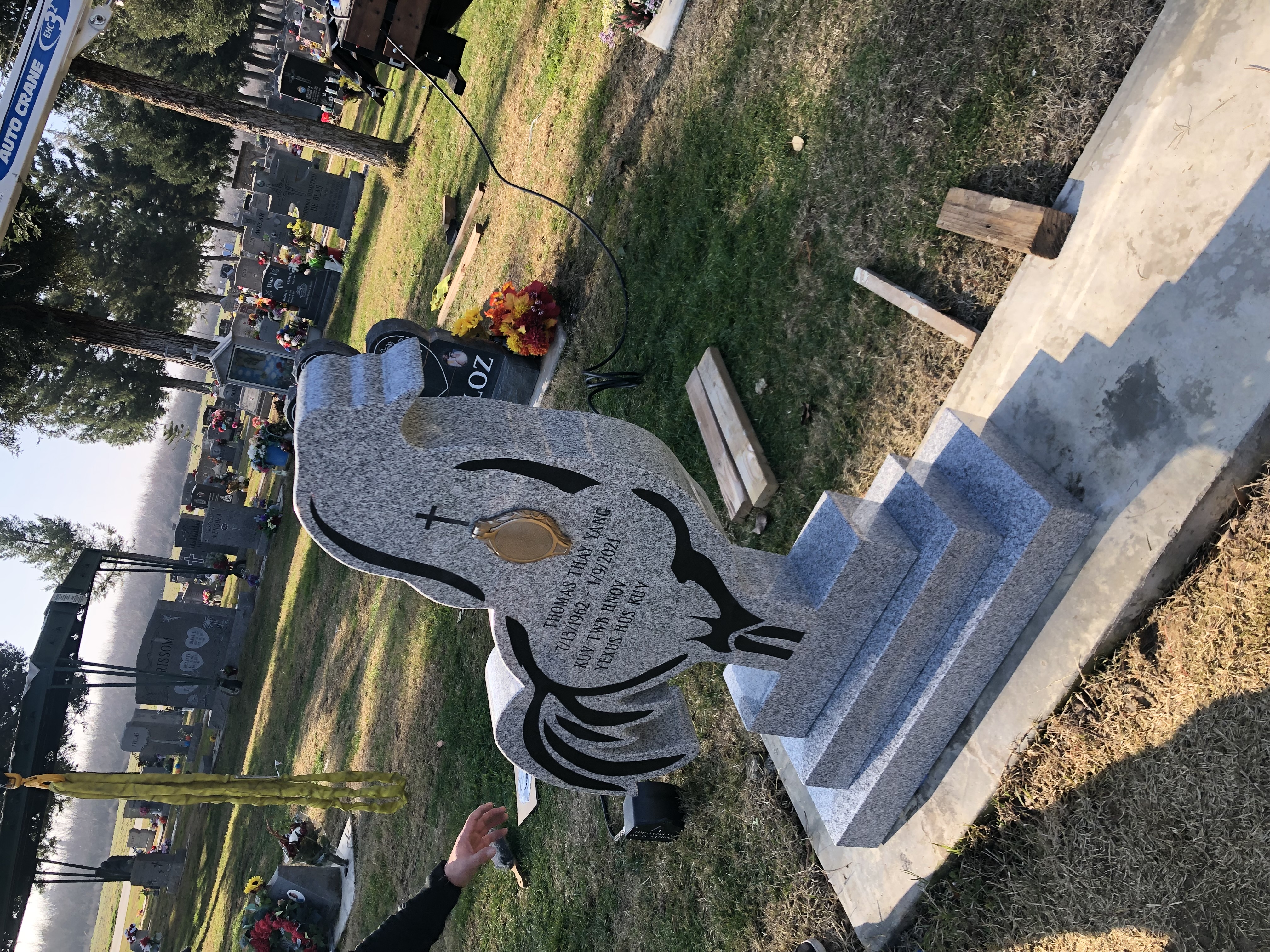 Eternal 1 Monuments memorial #20